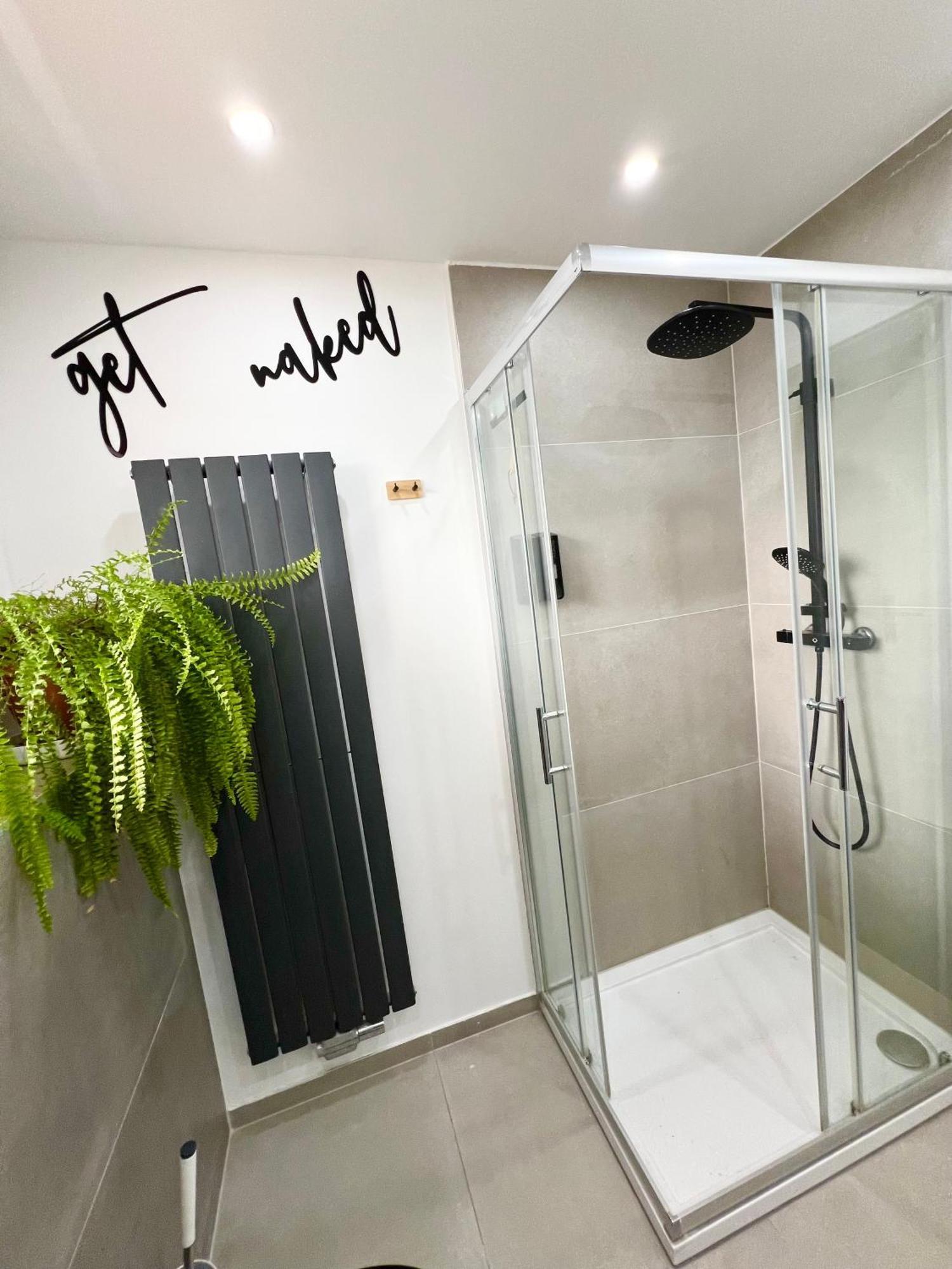 Elegante Apartment In Erftstadt Mit Balkon, Zentral, Bahnhof Nah, Phantasialand Bruehl Bei Cologne Екстериор снимка